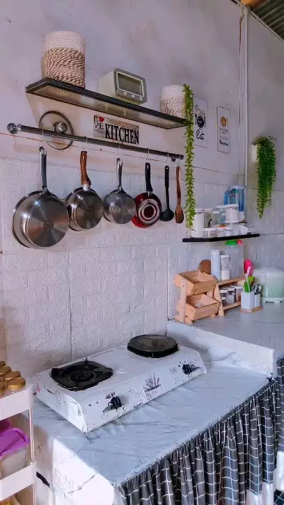 dapur atap seng monokrom © TikTok