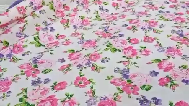 cara cuci taplak meja pakai sabun cuci piring © 2023 brilio.net