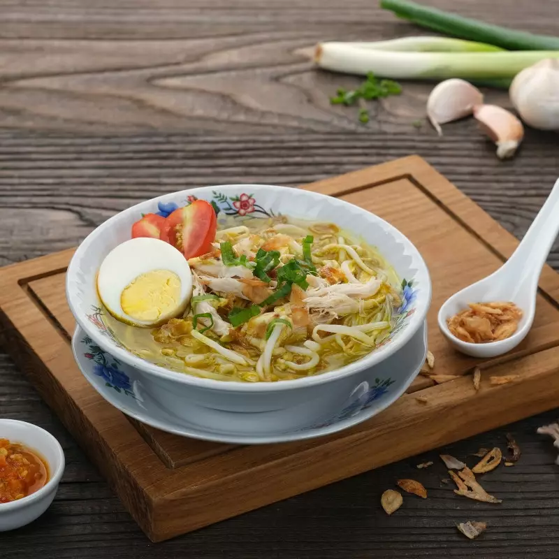 9 Resep soto ayam enak dan praktis untuk segala suasana, tetap jadi favorit di 2025