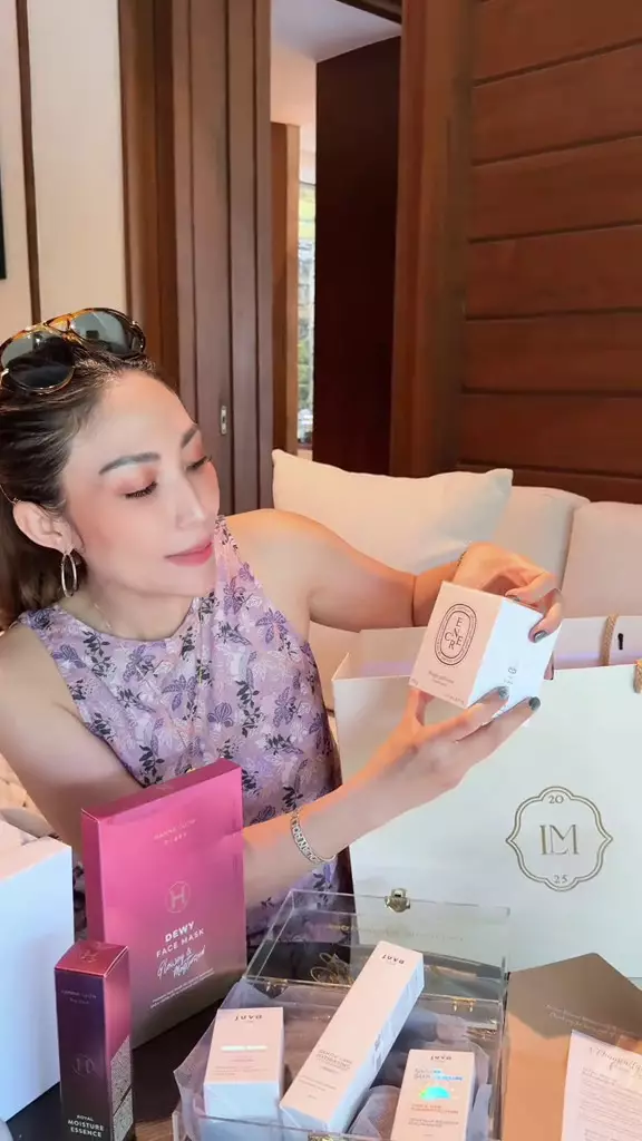 hampers bridesmaid luna maya © 2025 TikTok hampers bridesmaid luna maya © 2025 TikTok