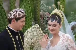 Ijab kabul Luna Maya dan Maxime tuai polemik karena jeda 3 detik, penghulu KUA di Bali angkat bicara