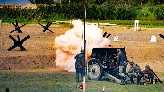 fakta ledakan pemusnahan amunisi di garut  © 2025 brilio.net