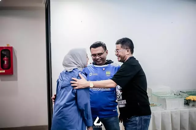 Maula Akbar putra Dedi Mulyadi lamar kekasih © Instagram