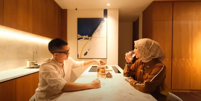 cara Citra Kirana menata dapur tanpa penuh perabotan © YouTube cara Citra Kirana menata dapur tanpa penuh perabotan © YouTube