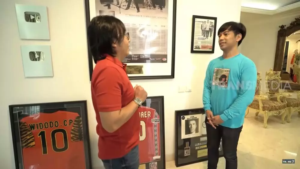 bocah dibayar nasi goreng kini punya rumah mewah Rp 20 miliar © berbagai sumber  bocah dibayar nasi goreng kini punya rumah mewah Rp 20 miliar © berbagai sumber