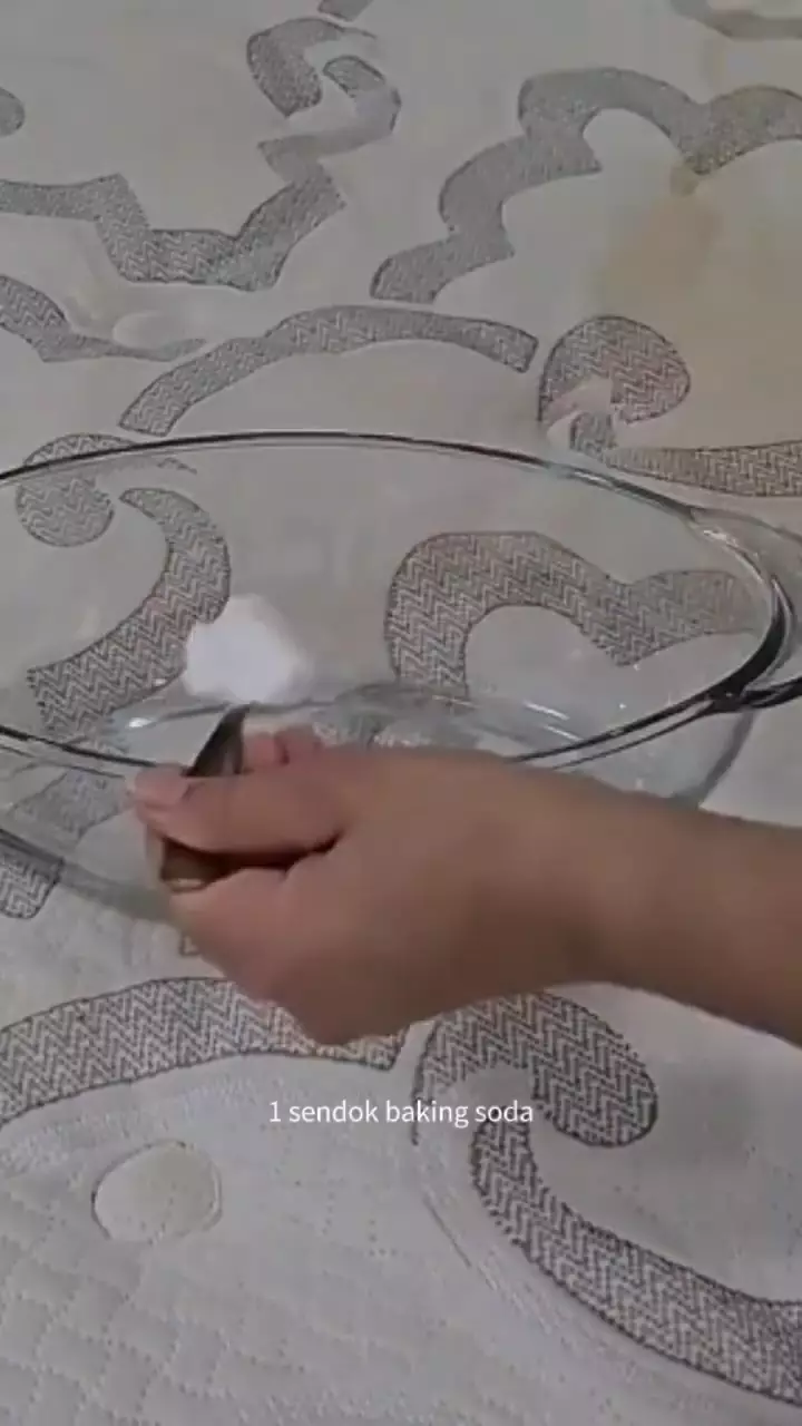 Trik agar kasur kotor jadi putih bersih lagi, sekarang tanpa dicuci air maupun dijemur berbagai sumber