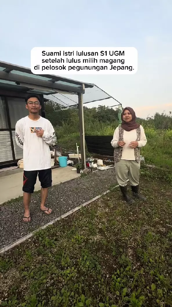 Pria lulusan UGM ajak istri slow living di Jepang © TikTok Pria lulusan UGM ajak istri slow living di Jepang © TikTok