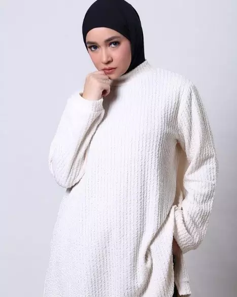 istri aktor king of antagonis © Instagram