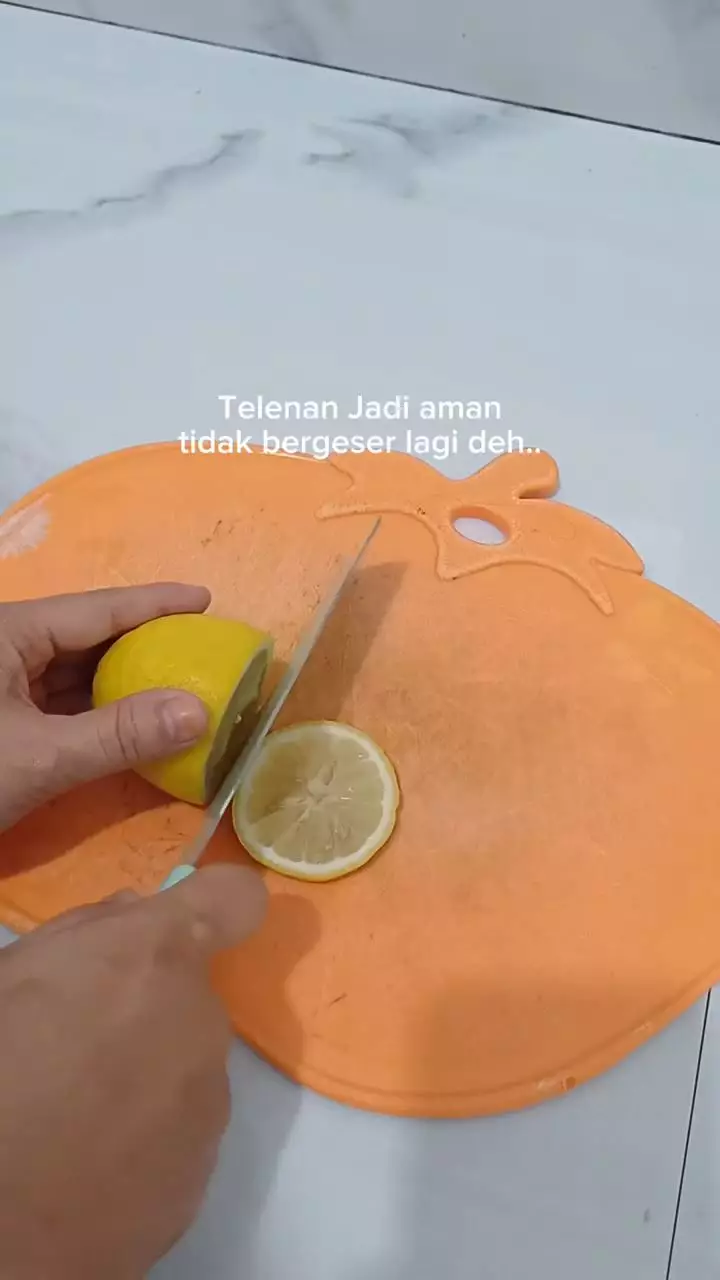 Tapa beli antislip, talenan tak lagi bergeser sekarang pakai trik ini berbagai sumber