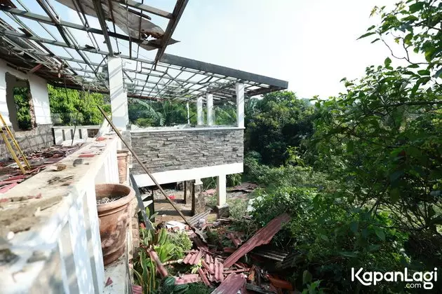 rumah atalarik syach dibongkar © 2025 brilio.net rumah atalarik syach dibongkar © 2025 brilio.net
