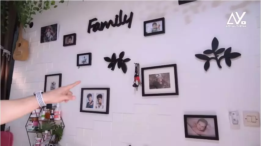 rumah rizki d'academy berdempetan  © YouTube