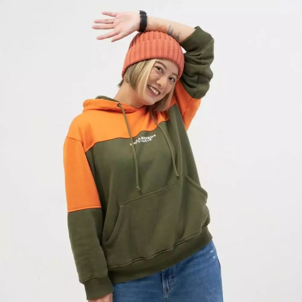 bocah imut dulunya penyanyi cilik kini pilih tak menikah © berbagai sumber bocah imut dulunya penyanyi cilik kini pilih tak menikah © berbagai sumber