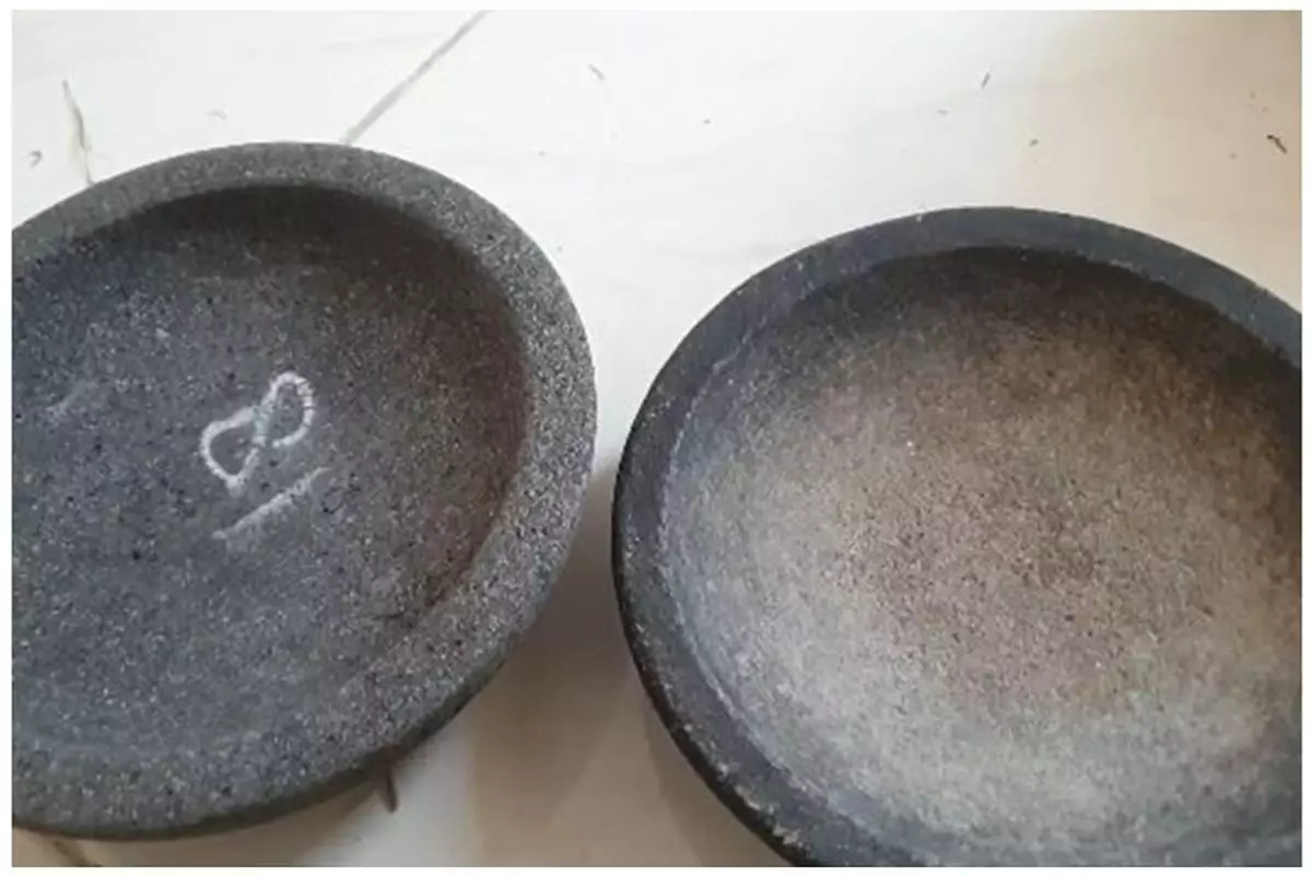 Jangan asal beli, cobek batu bisa dipalsukan, begini trik membedakan dengan yang asli