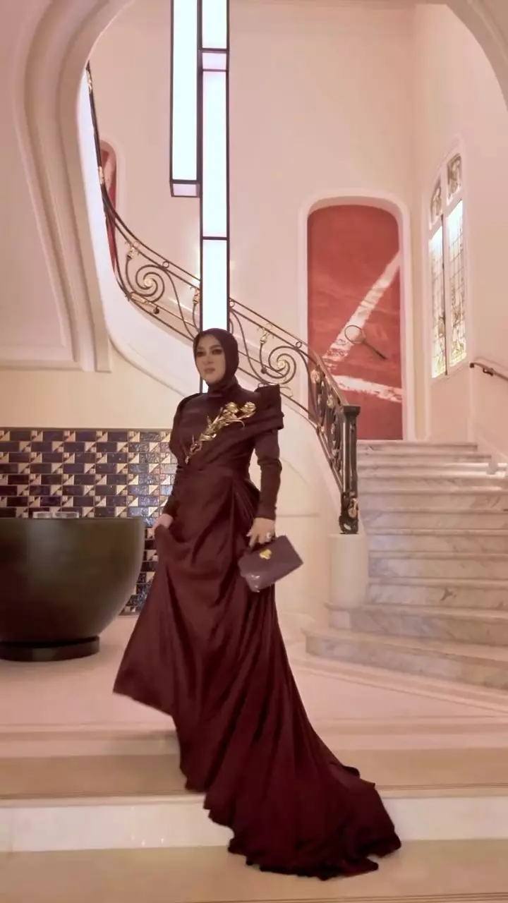 syahrini di rangkaian acara cannes film festival © 2025 brilio.net syahrini di rangkaian acara cannes film festival © 2025 brilio.net