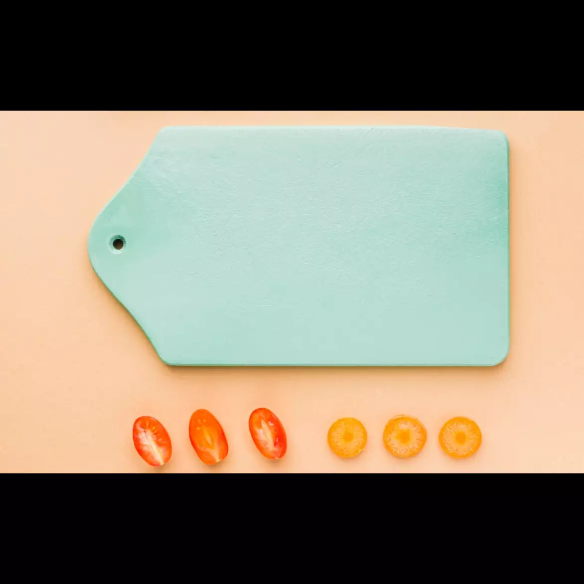 Talenan plastikmu masih aman? Ini cara tes dan bersihkan noda membandel dengan baking soda &amp; lemon