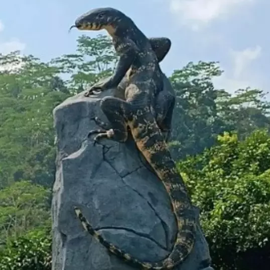 Habis biawak terbitlah bekicot, begini penampakan patungnya di Grobogan yang ditaksir ratusan juta