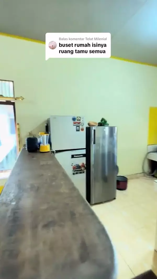 cara wanita asal Jambi menata rumah kayunya © TikTok