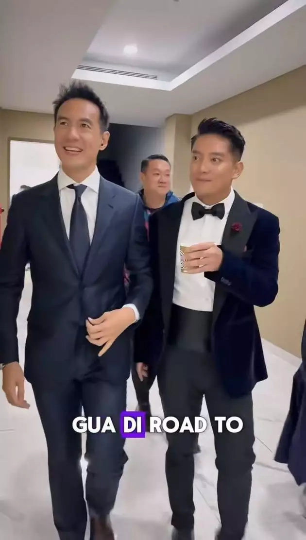 Bocah foto di samping monyet gedenya ngetop jadi host kini beralih YoutTuber, ini potret terbarunya berbagai sumber Bocah foto di samping monyet gedenya ngetop jadi host kini beralih YoutTuber, ini potret terbarunya berbagai sumber