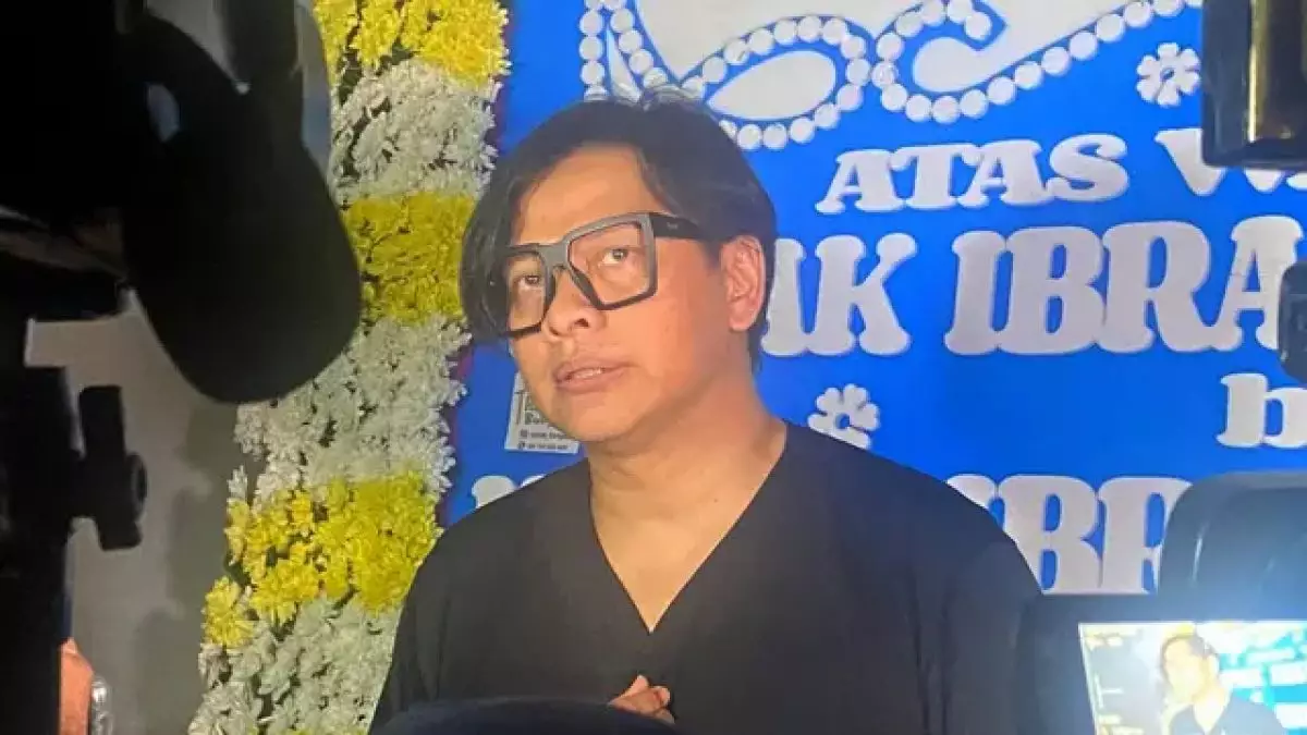 Kaget dengar kabar suami Najwa Shihab meninggal, Armand Maulana ungkap riwayat sakit Ibrahim Assegaf
