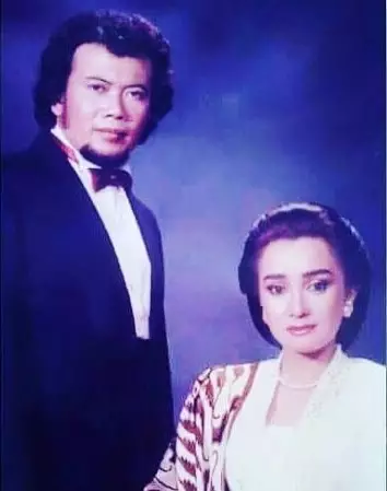 Ricca Rahim istri Rhoma Irama © berbagai sumber Ricca Rahim istri Rhoma Irama © berbagai sumber