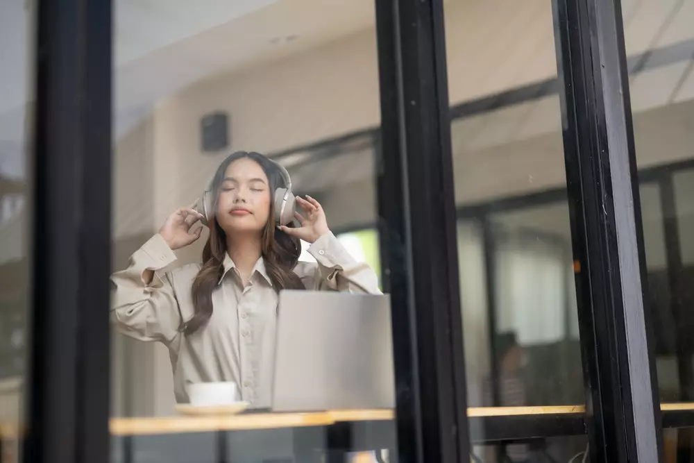 slow living gen z © 2025 berbagai sumber slow living gen z © 2025 berbagai sumber
