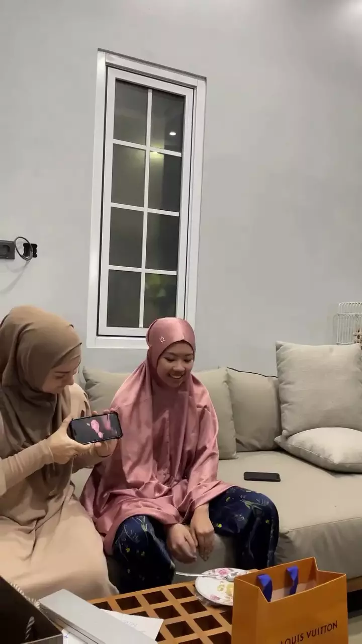 hadiah ulang tahun haldy sabri © 2025 Instagram hadiah ulang tahun haldy sabri © 2025 Instagram