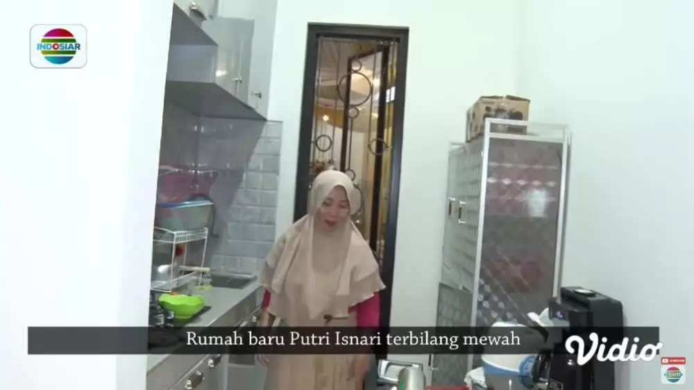 Potret dapur minimalis Putri D'Academy berbagai sumber