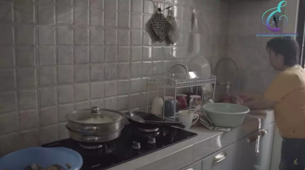 Potret dapur minimalis Putri D'Academy berbagai sumber