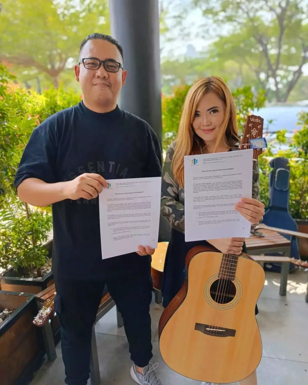 seo trending pare eks vokalis kotak © 2025 Instagram seo trending pare eks vokalis kotak © 2025 Instagram