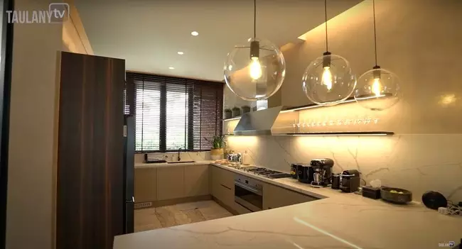 cara Maia Estianty menata rumahnya © YouTube cara Maia Estianty menata rumahnya © YouTube