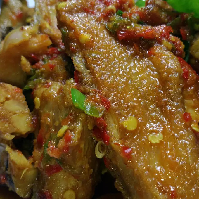 9 Resep ayam rica-rica, pedas gurih khas Manado yang bikin nagih