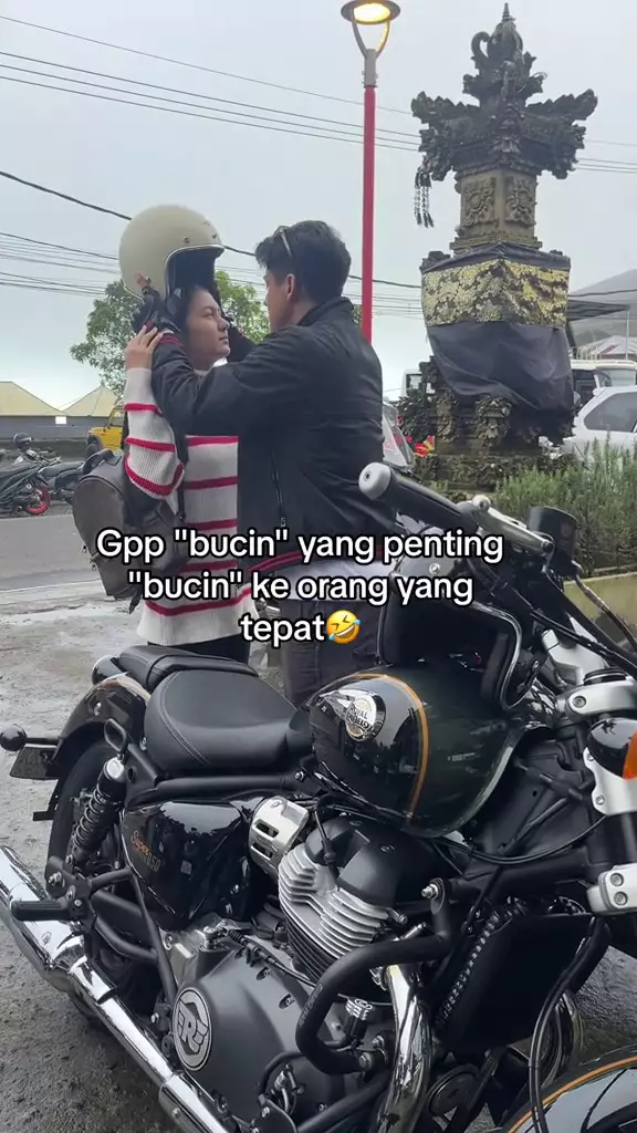 kenangan Antonio Blanco dan Zoe Abbas saat pacaran naik motor © 2025 TikTok kenangan Antonio Blanco dan Zoe Abbas saat pacaran naik motor © 2025 TikTok