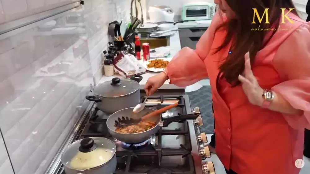 penataan dapur rumah ivan gunawan © 2025 YouTube penataan dapur rumah ivan gunawan © 2025 YouTube