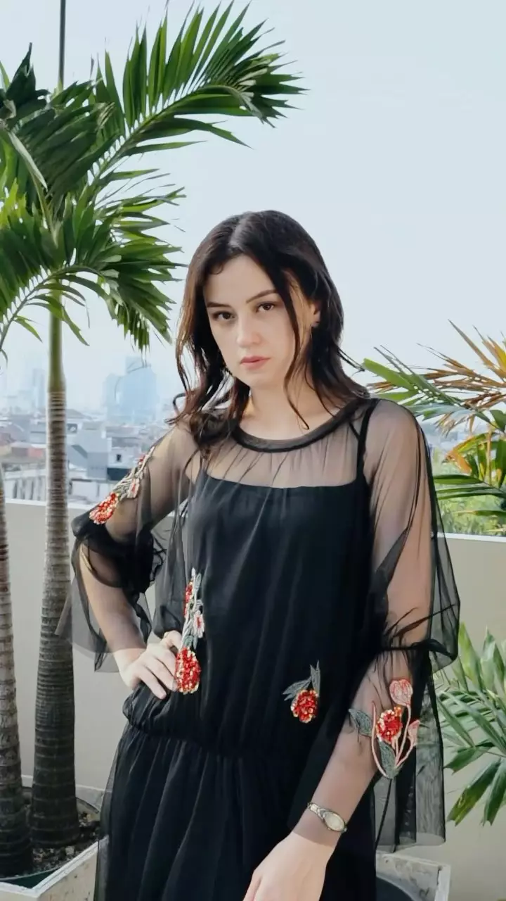 Kimberly Ryder kedekatan dengan Kiano dan Kenzo © berbagai sumber