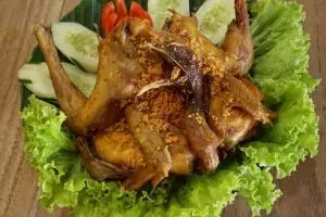 7 Kreasi kremesan ayam goreng halal, renyah, gurih, dan antigagal