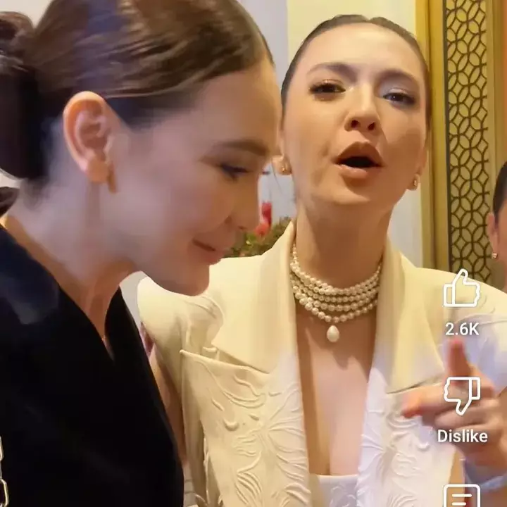 sertijab presiden jomblo dari luna maya ke raline shah © 2025 brilio.net