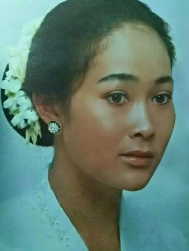 masa muda jenny rachman © berbagai sumber masa muda jenny rachman © berbagai sumber