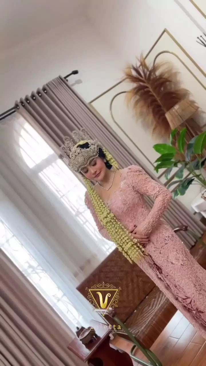 prewedding mawar afi dan kevin wazeng  © 2025 Instagram prewedding mawar afi dan kevin wazeng  © 2025 Instagram