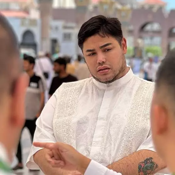 Awal karier Ivan Gunawan ternyata dari model, begini penampilannya dulu yang disebut mirip Ronaldo