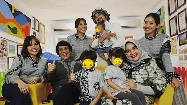 potret terbaru pria plontos kuliah bareng presiden © instagram potret terbaru pria plontos kuliah bareng presiden © instagram