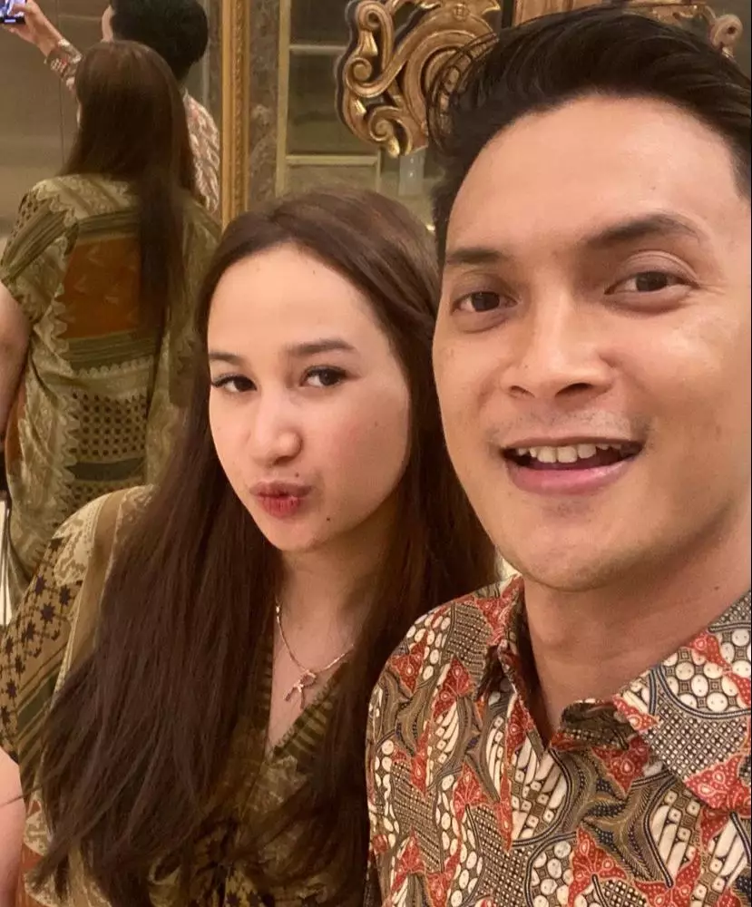 momen mesra reiner dan istri © instagram momen mesra reiner dan istri © instagram