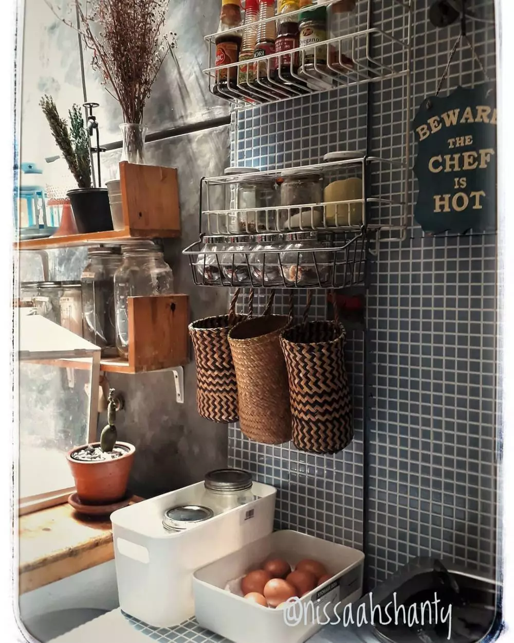 dapur gang senggol tanpa kitchen set estetik unik © 2023 brilio.net