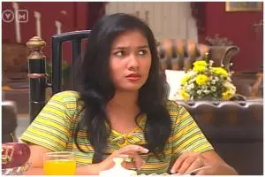 Pemeran antagonis di Doaku Harapanku ini kini jadi aktivis bergaya modis, ini 11 potret terbarunya