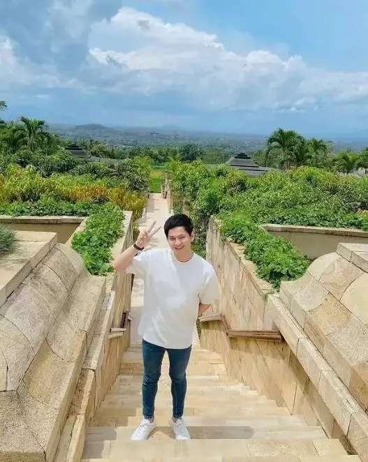 suami Citra Kirana di Tukang Bubur Naik Haji © Instagram