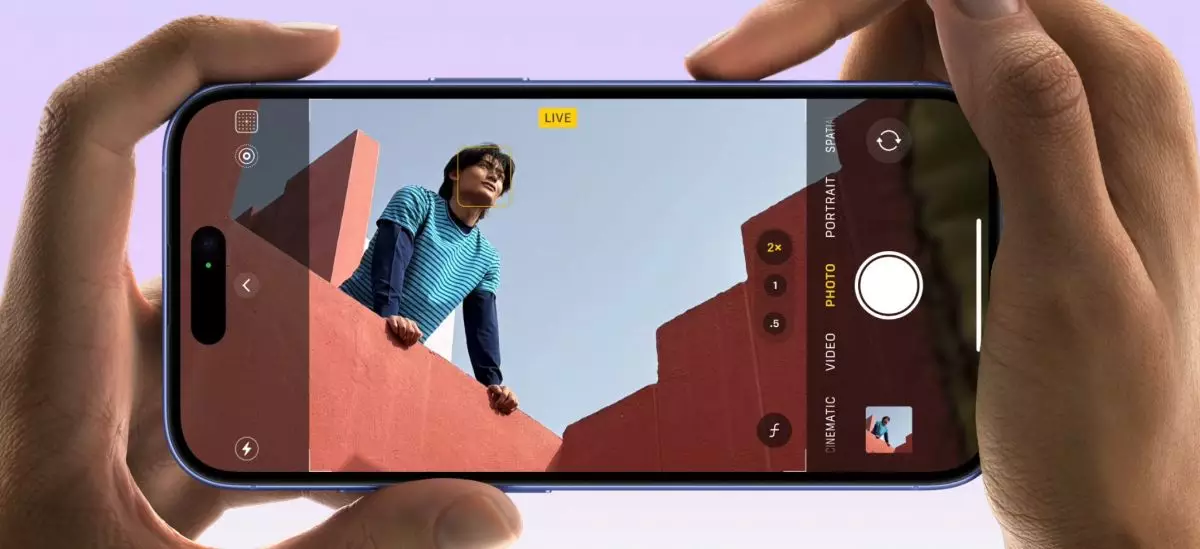 Apple dirumorkan ganti Dynamic Island jadi lebih kecil berkat teknologi Metalens di iPhone 17