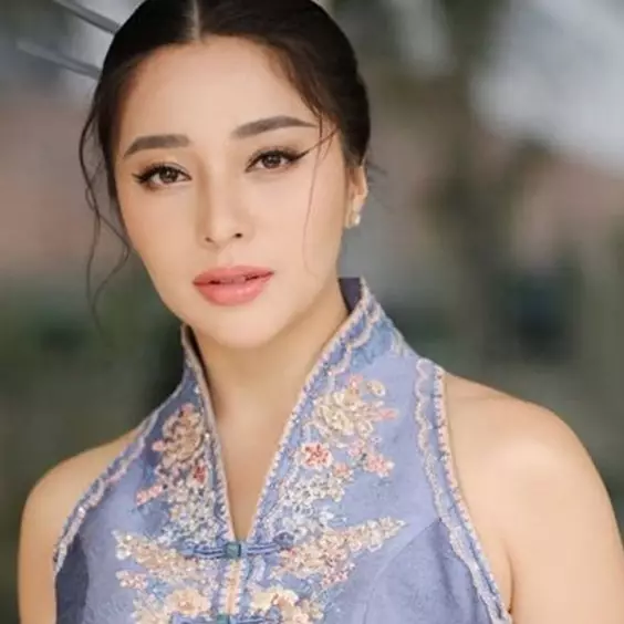 Nikita Willy beberkan pelajaran hidup saat usia 30 tahun, ungkap tak butuh banyak teman