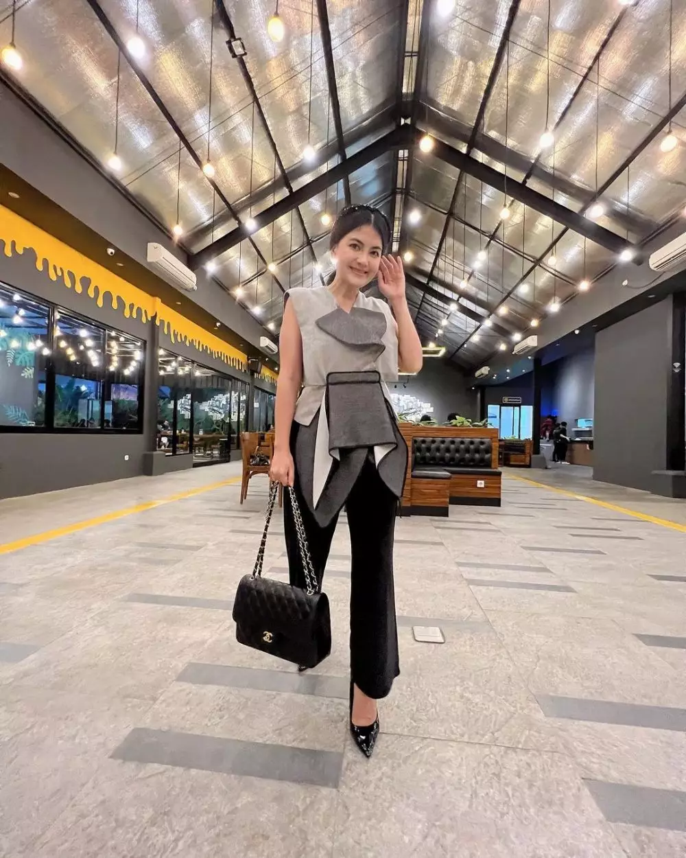 cewek cerewet di kepompong © Instagram cewek cerewet di kepompong © Instagram