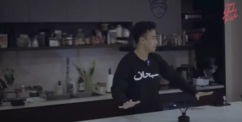 cara Vidi Aldiano menata dapurnya penuh barang © YouTube cara Vidi Aldiano menata dapurnya penuh barang © YouTube