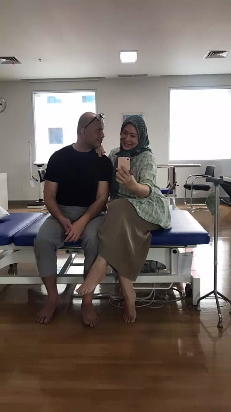 kondisi terkini harry pantja terserang stroke  © 2025 Instagram