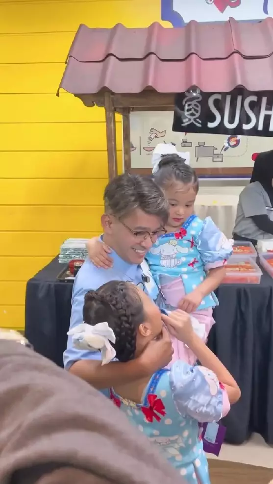 Ruben Onsu Sarwendah rayakan ultah kedua putrinya © Instagram Ruben Onsu Sarwendah rayakan ultah kedua putrinya © Instagram